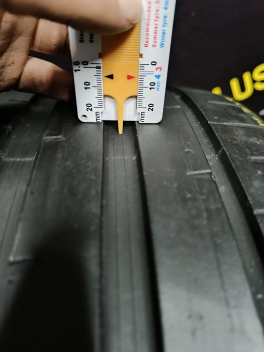 255/30 ZR19 Dunlop Sport maxx