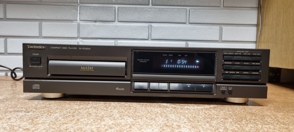 Odtwarzacz cd player TECHNICS sl-pg320a