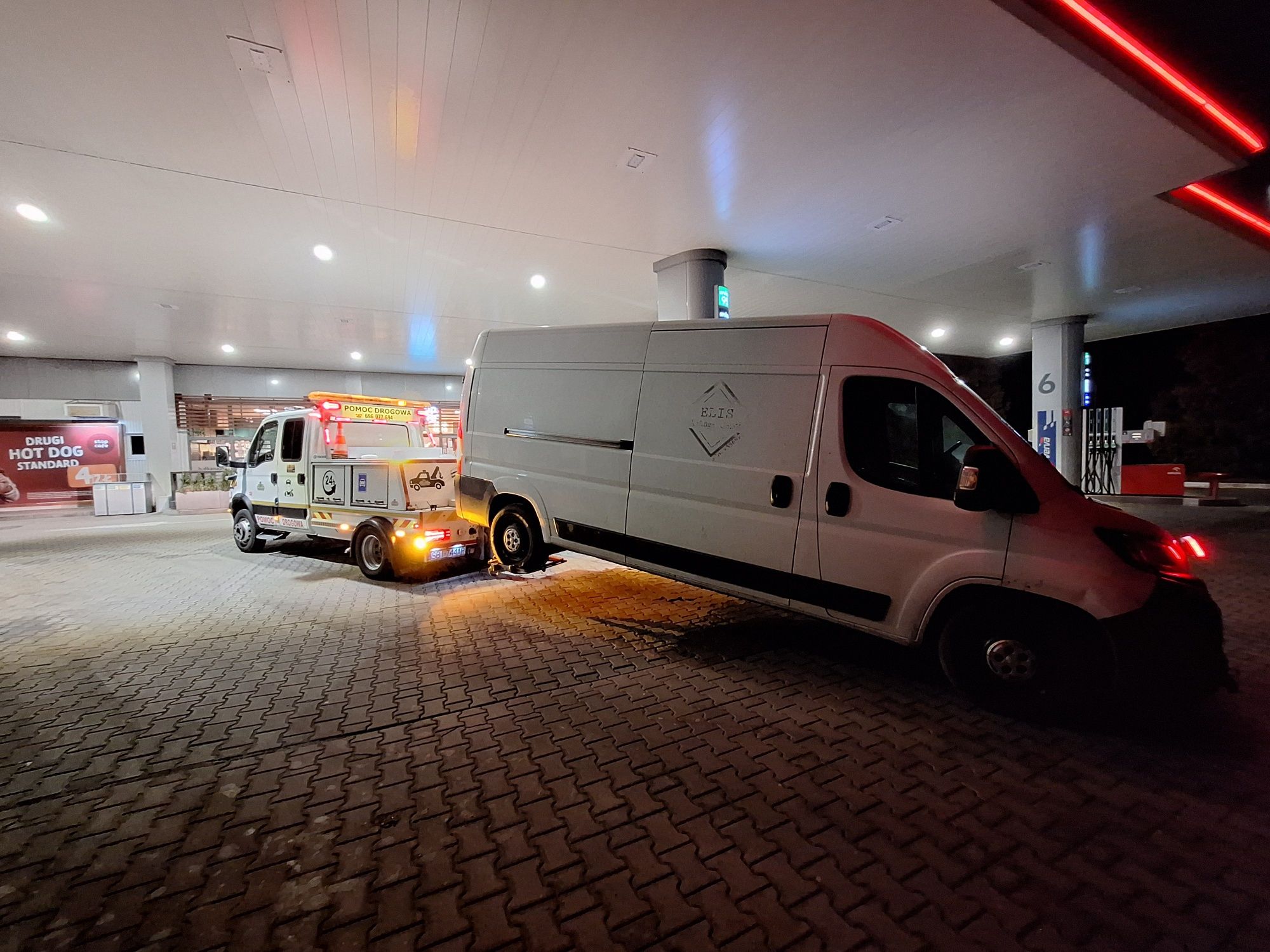 Pomoc Drogowa Holowanie  Mobilny Serwis 24h