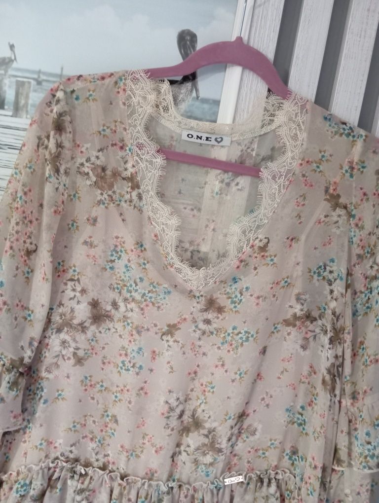 Sukienka O.N.E w kwiaty boho
