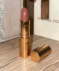 Piekna Pomadka Charlotte Tilbury Pillow talk