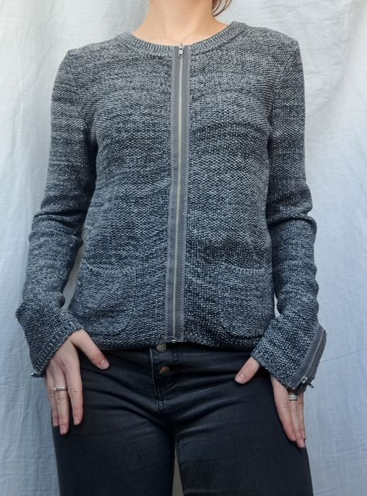 В'язана жіноча кофта на зіпері Ostin