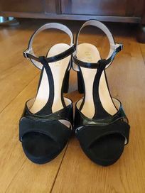 Szpilki open toe lakierowane czarne sandały SEXY na słupku