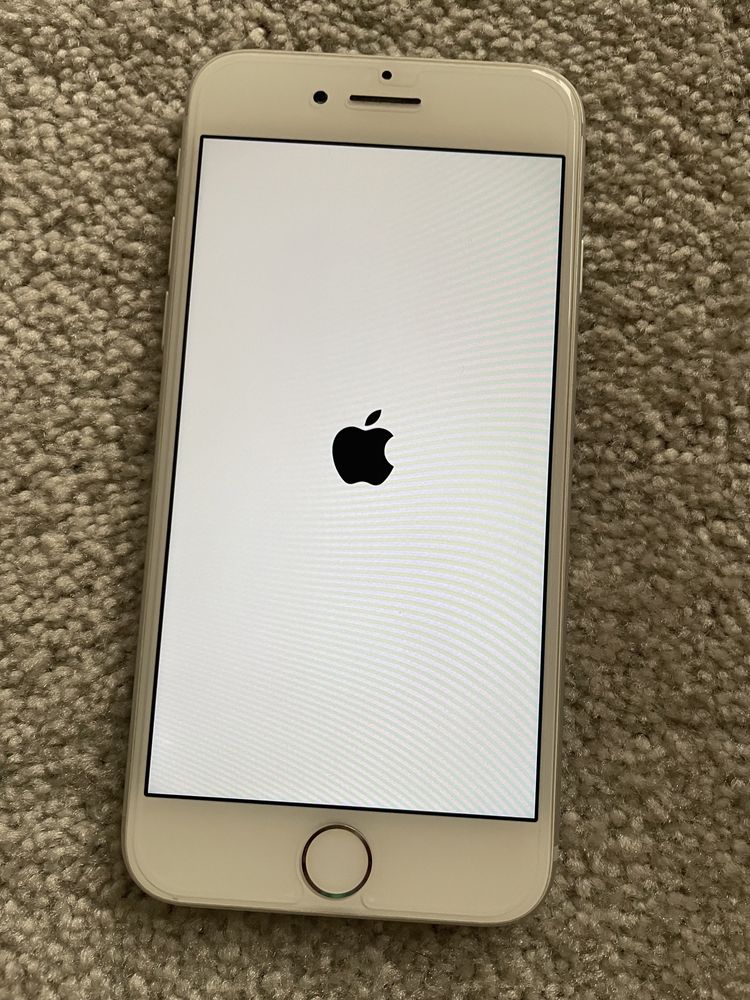 Iphone 7, 32GB, cor branco