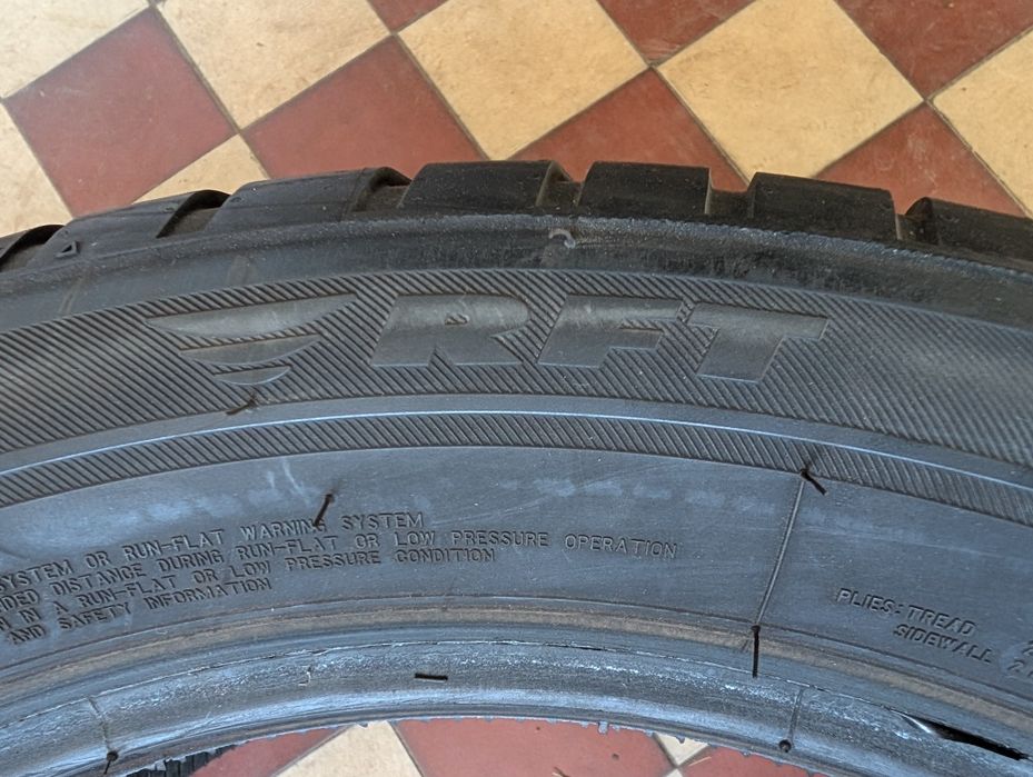 Bridgestone Blizzak LM001 245/50R19 105V RunFlat #402