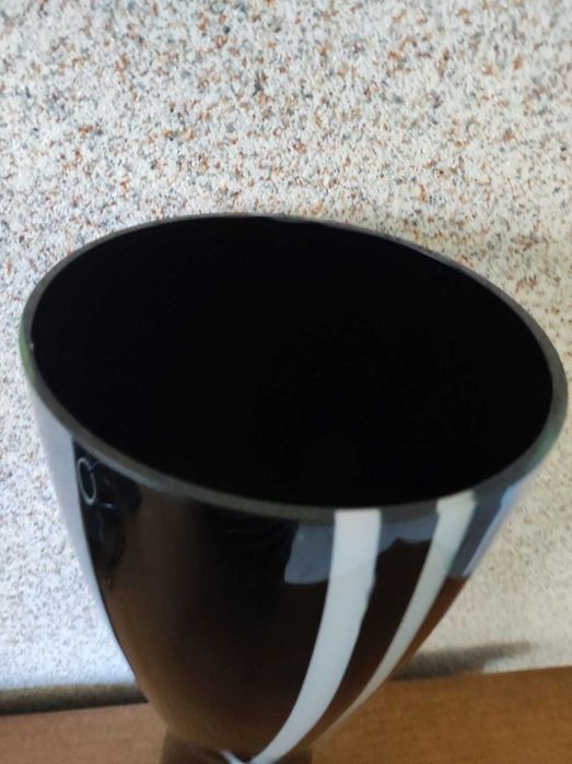 Ręcznie robiony wazon ze szkła artystycznego Makora Krosno