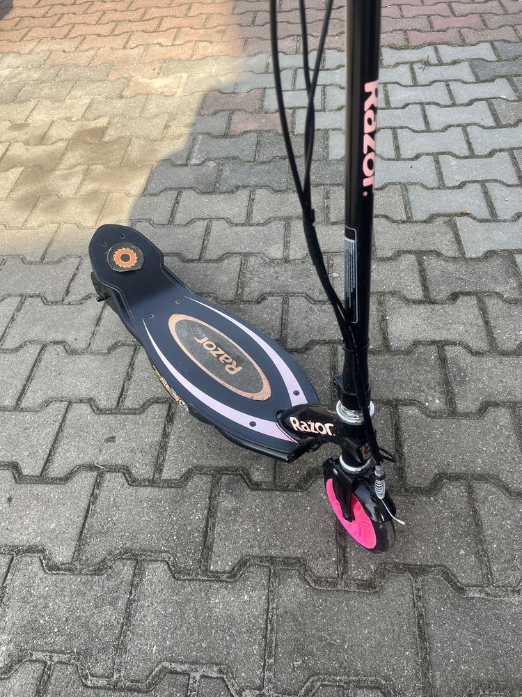 Hulajnoga elekryczna Razor
