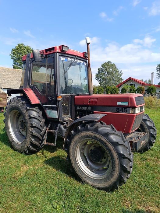 Ciągnik Case 845