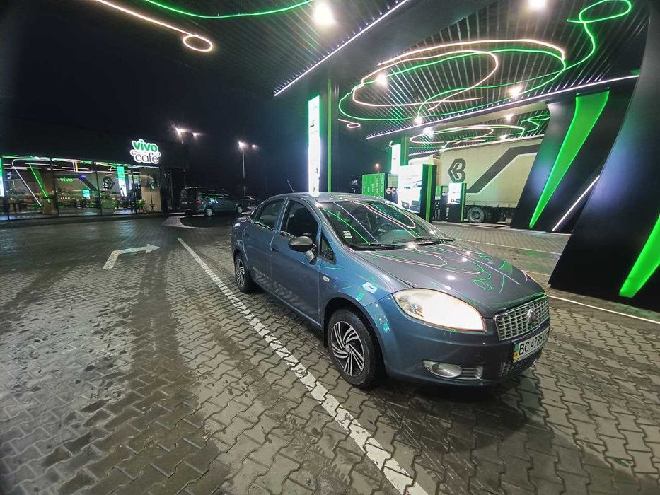 Продам Fiat Linea
