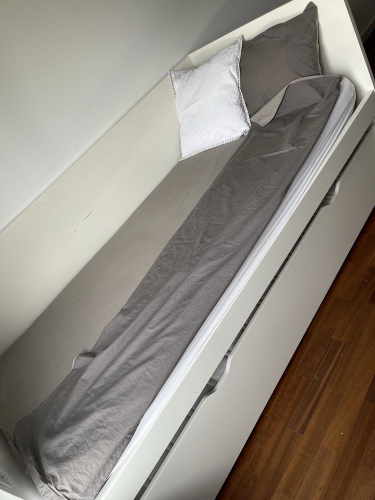 Cama solteiro + cama extra