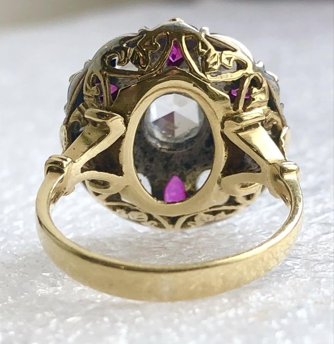 Каблучка з діаматами 2,2 Ct