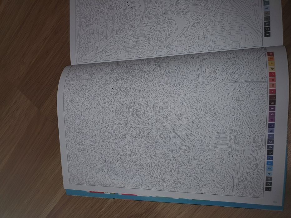 Wold Disney розмальовка оригинал з Франції