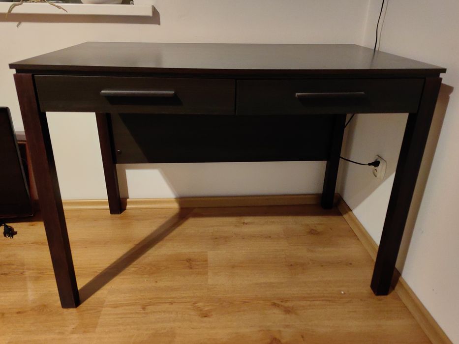 Biurko z szufladami wenge black Red White