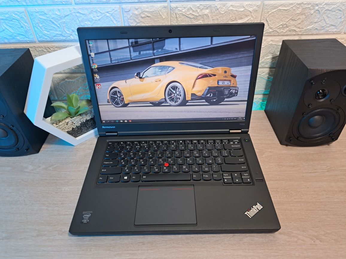 Ноутбук Lenovo T440p/i5-4300M/12 Gb/SSD 240 Gb/GeForce GT 730M