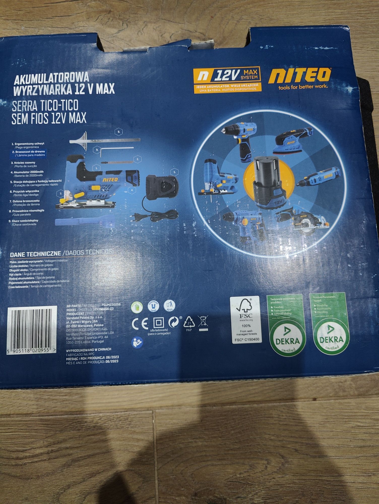 Wyrzynarka Akumulatorowa Niteo 12V max aku: 2000 mAh - solidna walizka