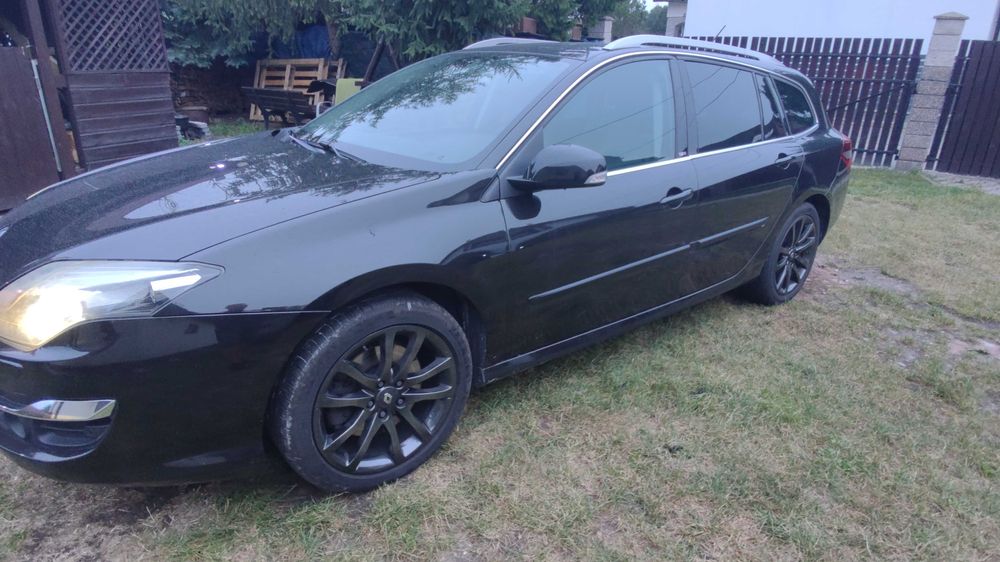 Renault Laguna 3.GT.2011 Rok Drzwi Przód Lewe Czarne NV 676
