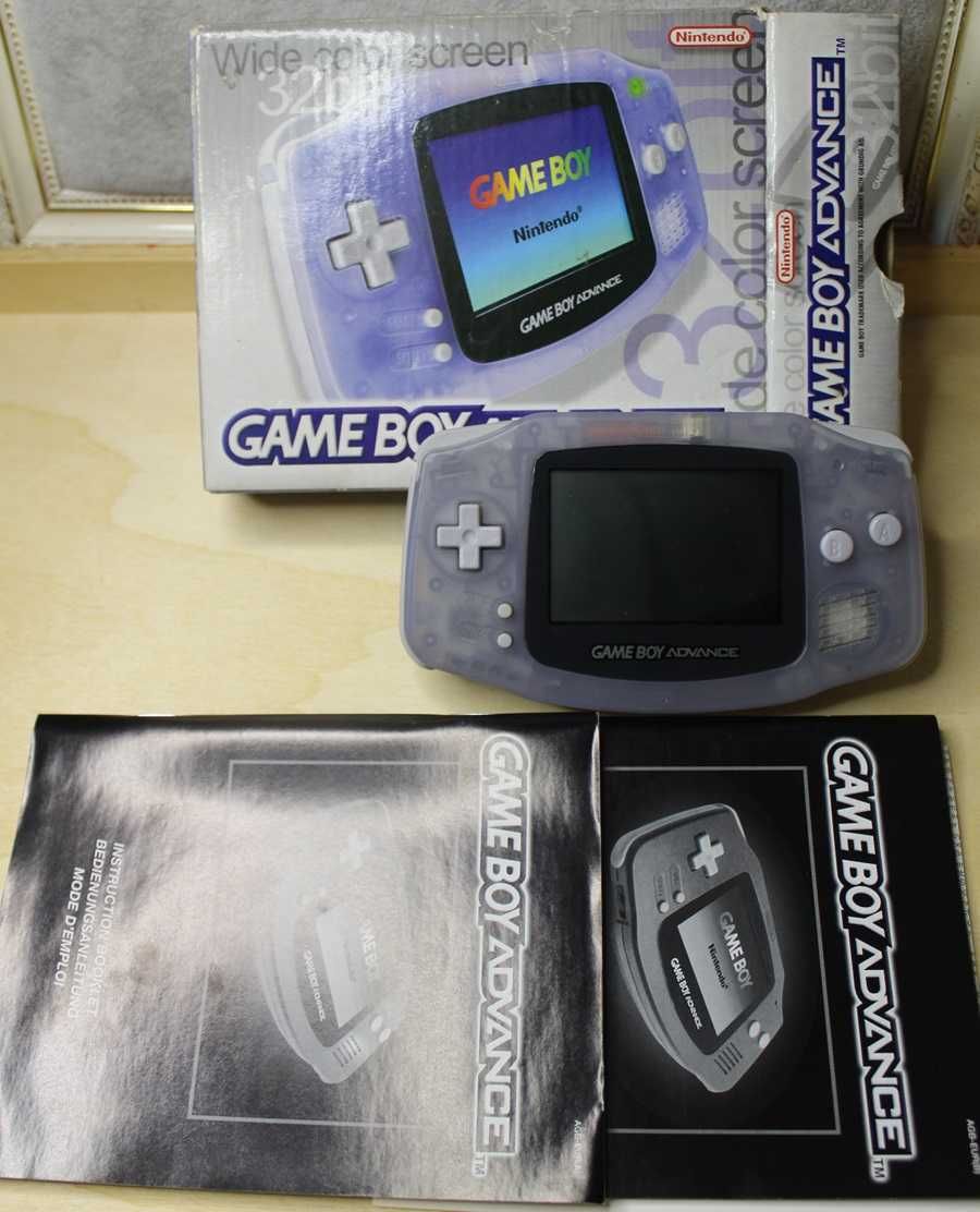 Gameboy Advance Crystal com caixa e manuais
