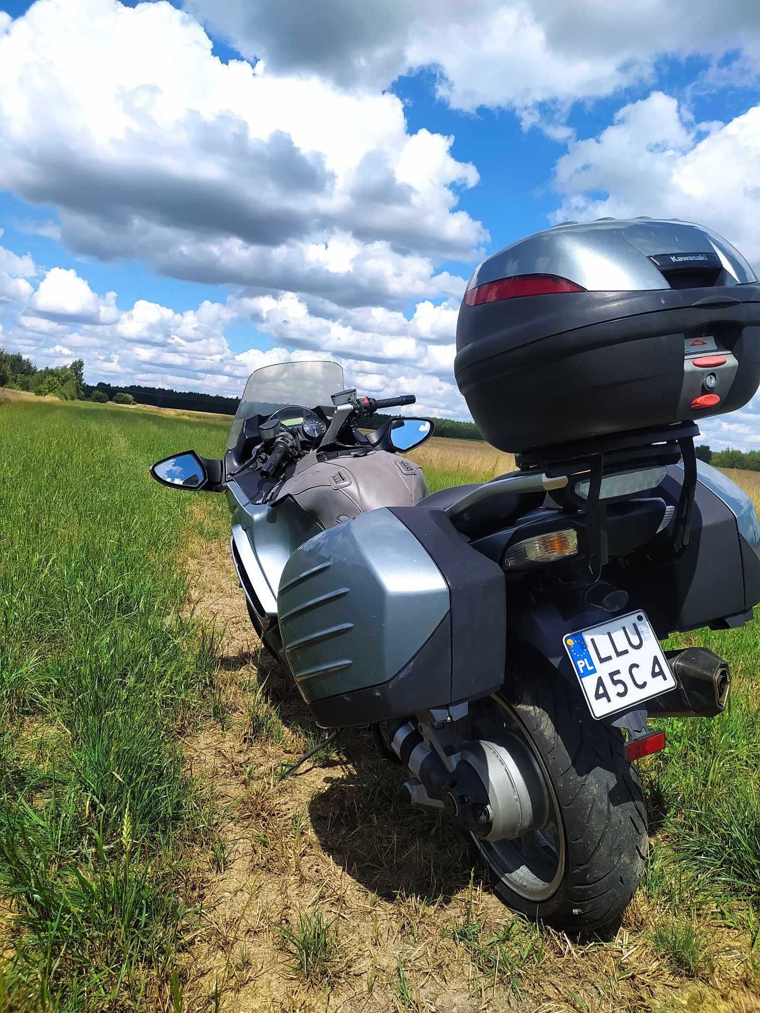 Kawasaki GTR 1400 z 2008r Zamiana