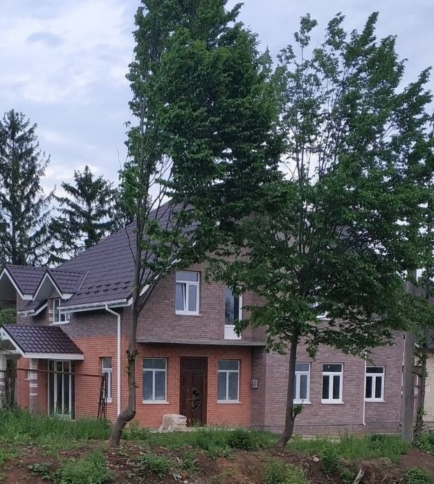 Рахни-Лісові Новий СУЧАСНИЙ Будинок 170 м2 з Мансардою та зручностями.