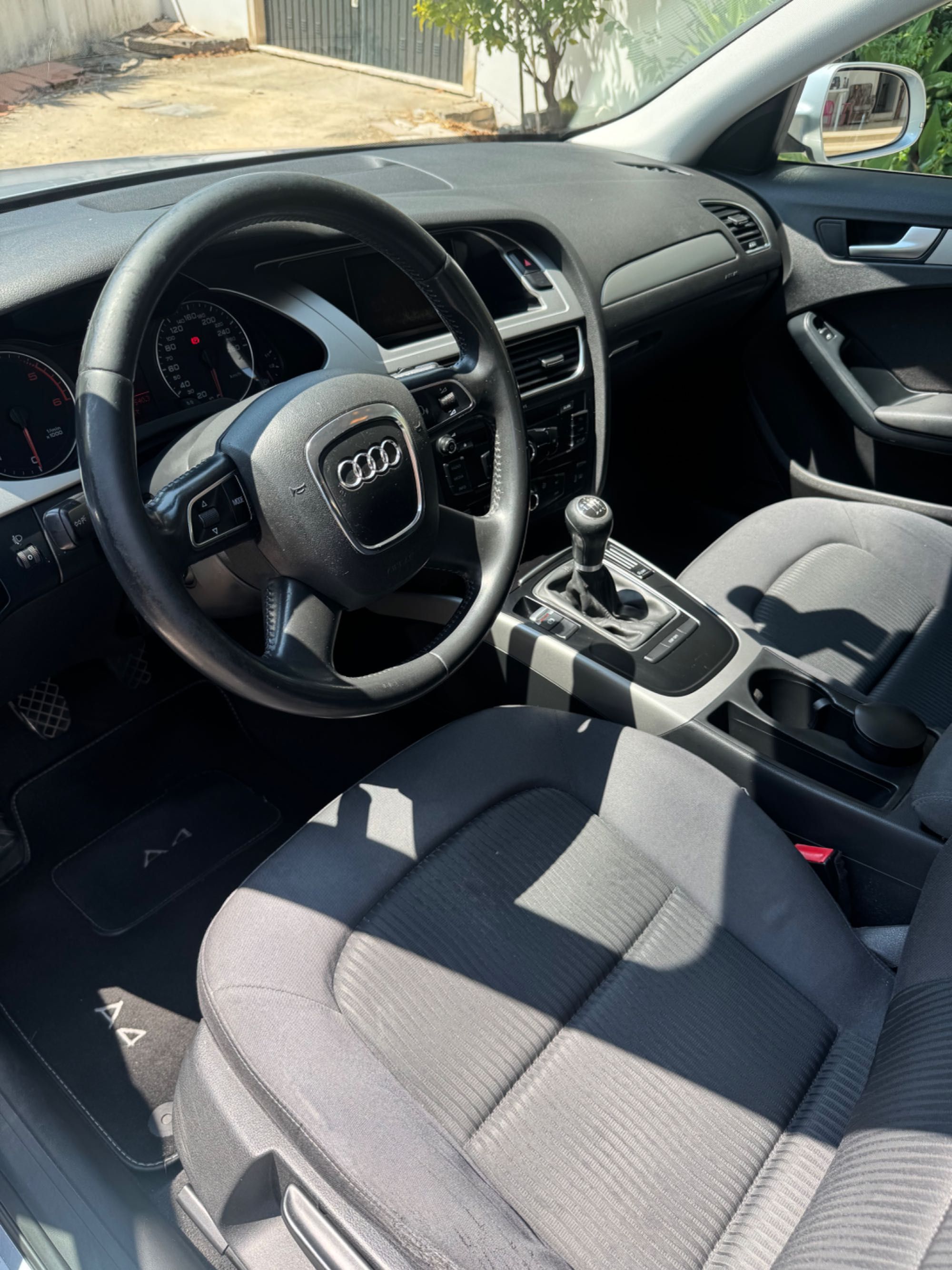 Audi A4 B8 Avant 2.0 TDi