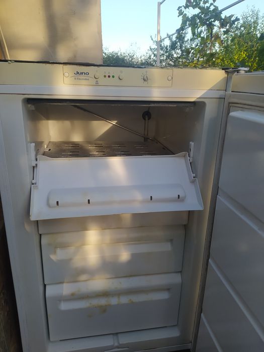 Морозилка холодильная