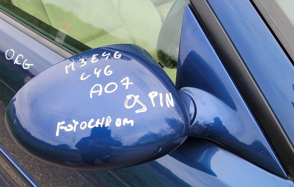 LUSTERKO PRAWE 8PIN BMW M3 E46 COUPE CABRIO A07 MYSTICBLAU WERSJ ANGIELSKA