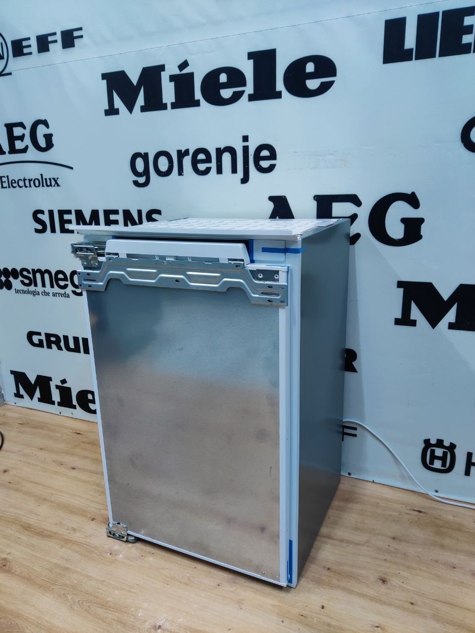 Вбудований холодильник Miele™ K 7103 D Selection. 87cm. Germany. 2022