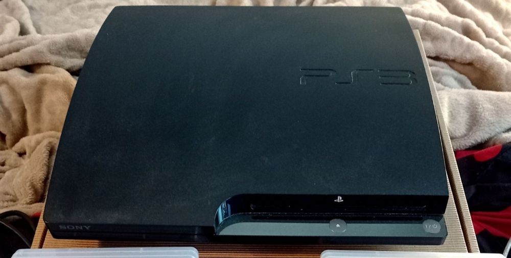 Playstation 3 250gb Slim + Dualshock Joystick + Motorstorm gra PS3