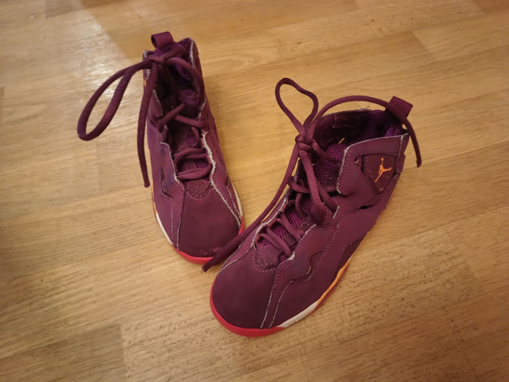 Buty dziecięce jordan 31