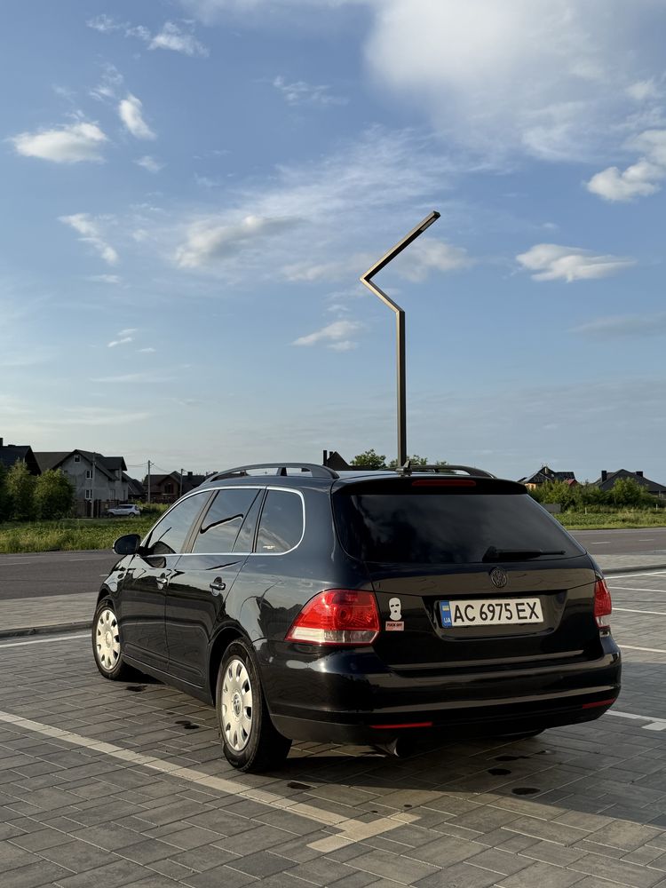 Продам Volkswagen Golf 5 1.4 MPI 2007 рік
