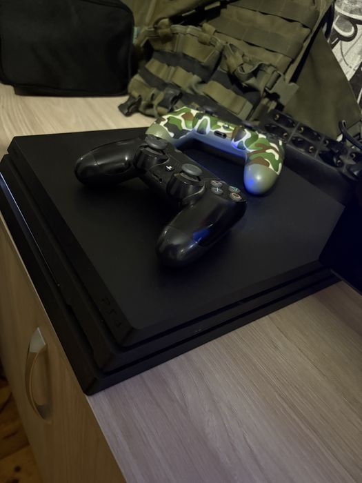 Playstation 4 Pro 1TB