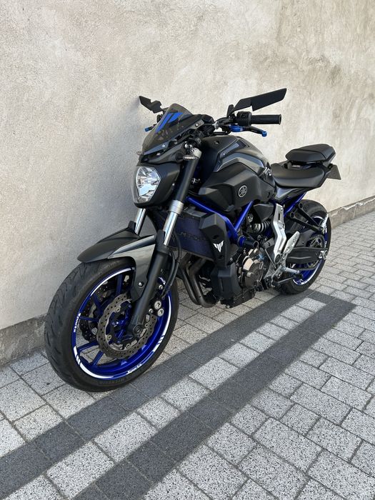 Yamaha mt 07.