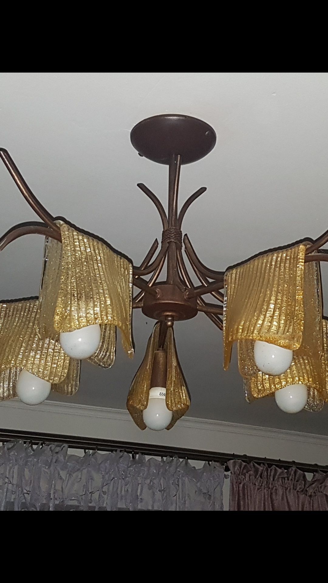 Lampa do salonu tafla szkła modna rustykalna żyrandol z żarówkami