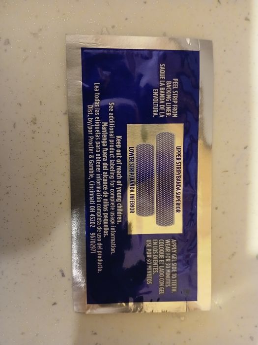 Paski. Crest wybielanie