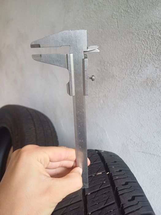 Opony dostawcze używane  16cali