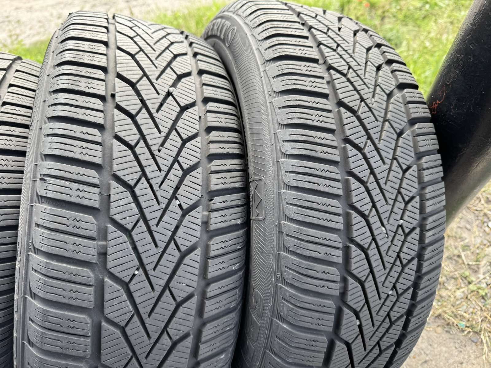 Зимові шини Semperit 205/55 R16
