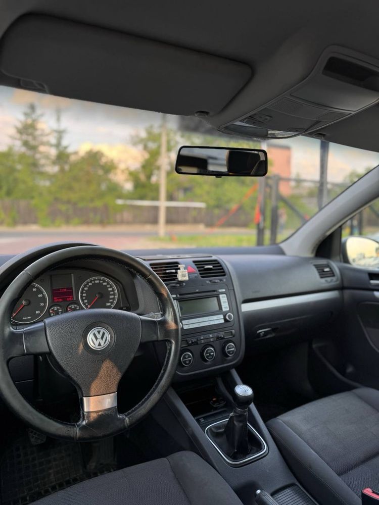 Volkswagen Golf 1.4 LPG*IdealnyStan*BezRdzy*Klima*Alu*Zamiana