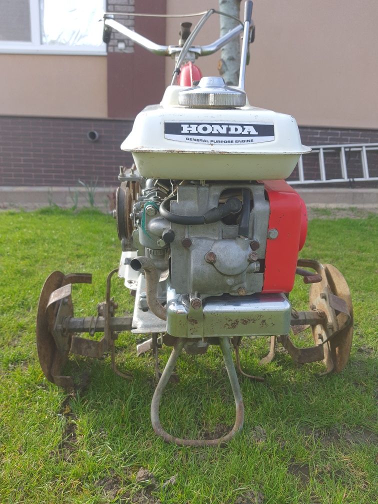 Японский мотоблок Honda