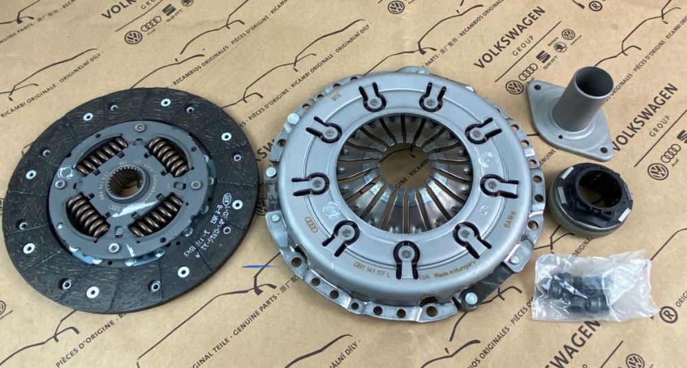 Щеплення Audi A4 B8 1.8Tfsi Quattro 0B1.141.117L  Диск щеплення