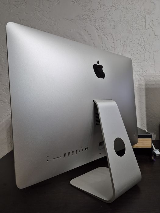 IMac 21.5-inch with Retina 4k