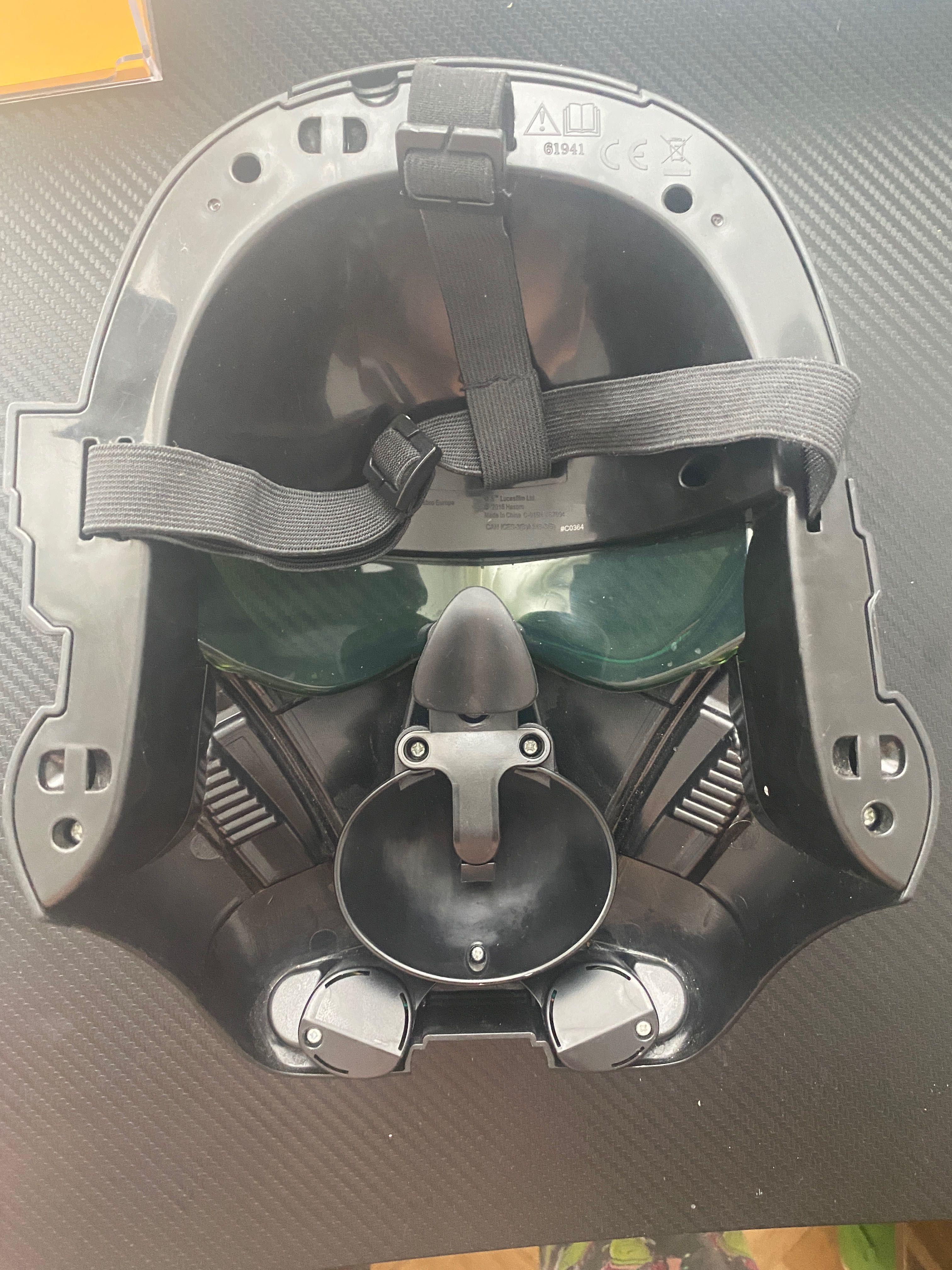 STAR WARS Maska zmieniająca głos Szturmowiec C0364