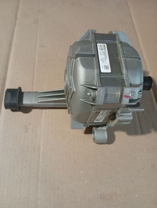 Двигун пральної машини.