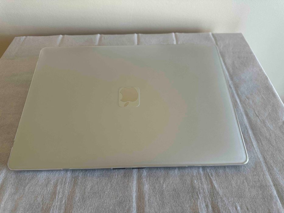 Apple MacBook Pro 15'' 2018 16GB Ram 512GB SSD i7 2,6Ghz
