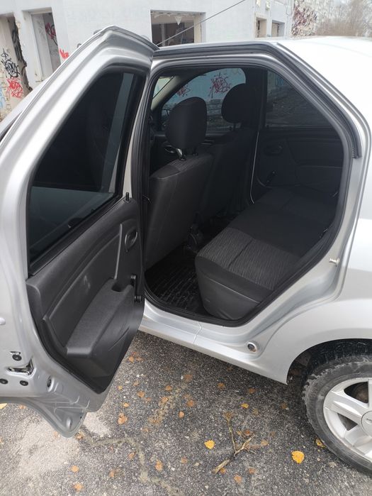 Аренда авто Дача Логан