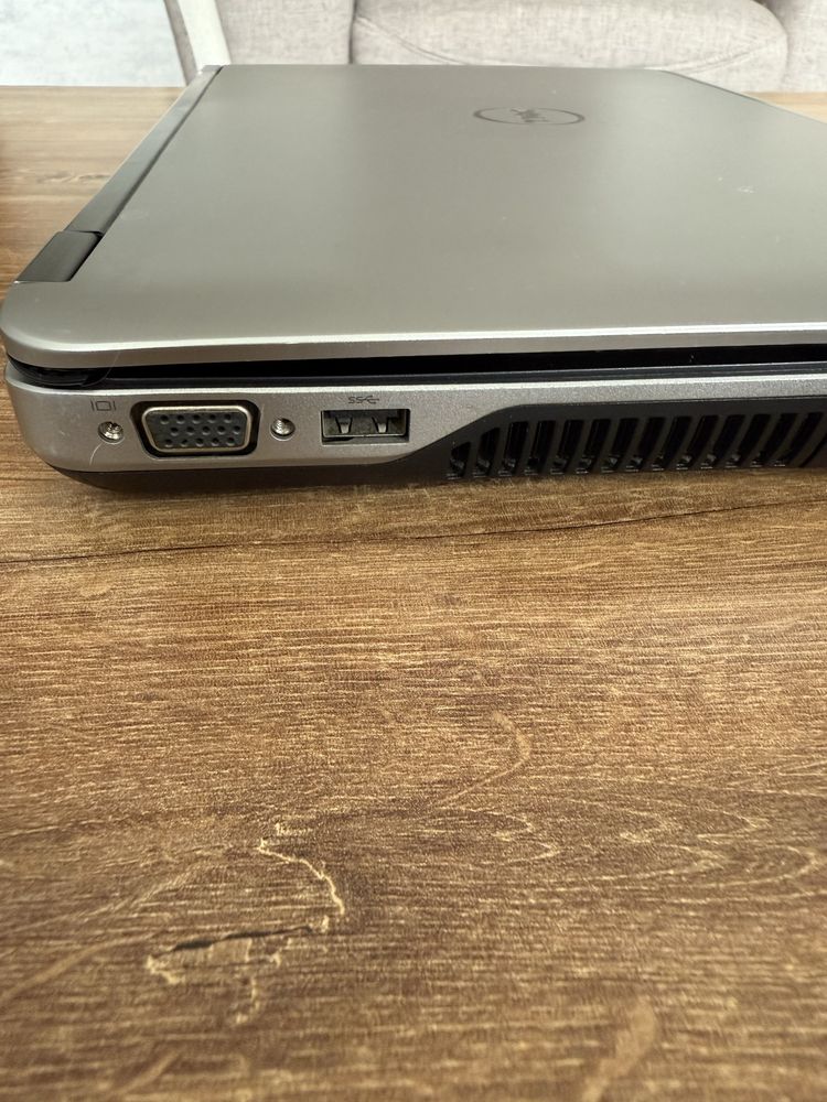 Laptop DELL Latitude E6440