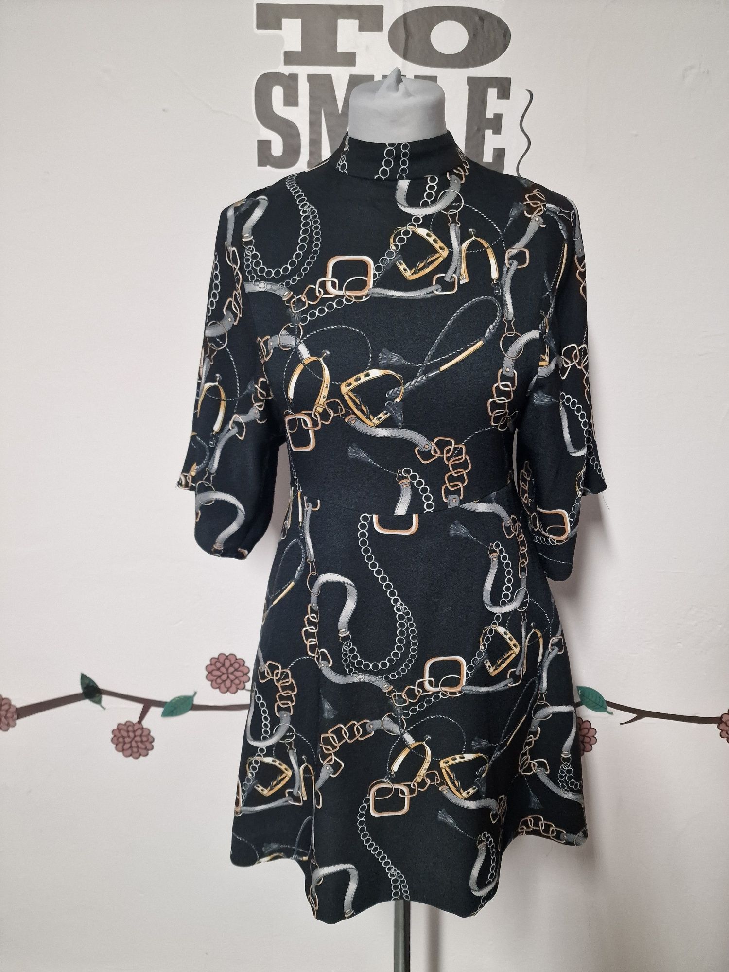 Mango sukienka w łańcuchy i podkowy XS S
