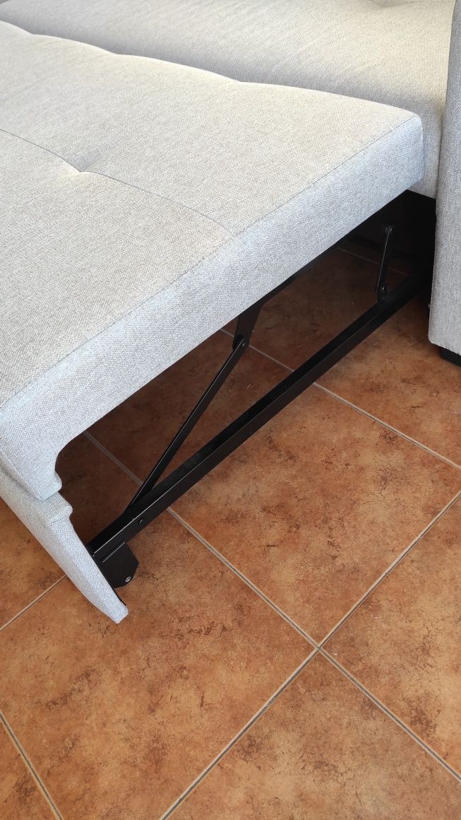 Sofá cama em tecido