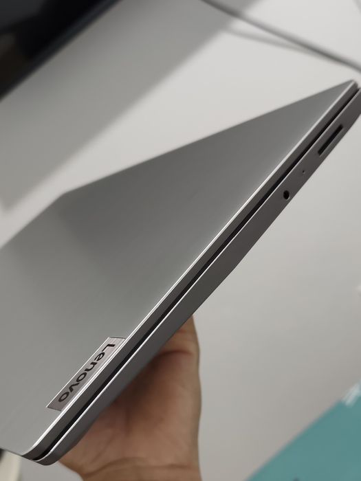 Portatil lenovo ideapad 3