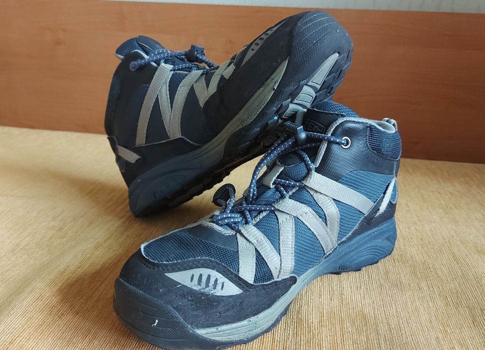 Черевики з мембраною Keen 36р.
