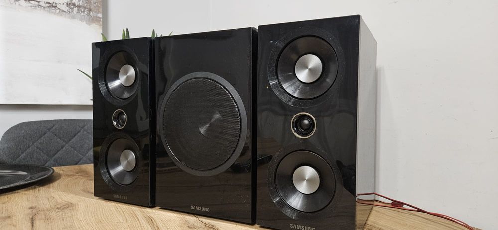 Kolumny + Subwoofer Samsung PS-C550D i PS-WC550D
